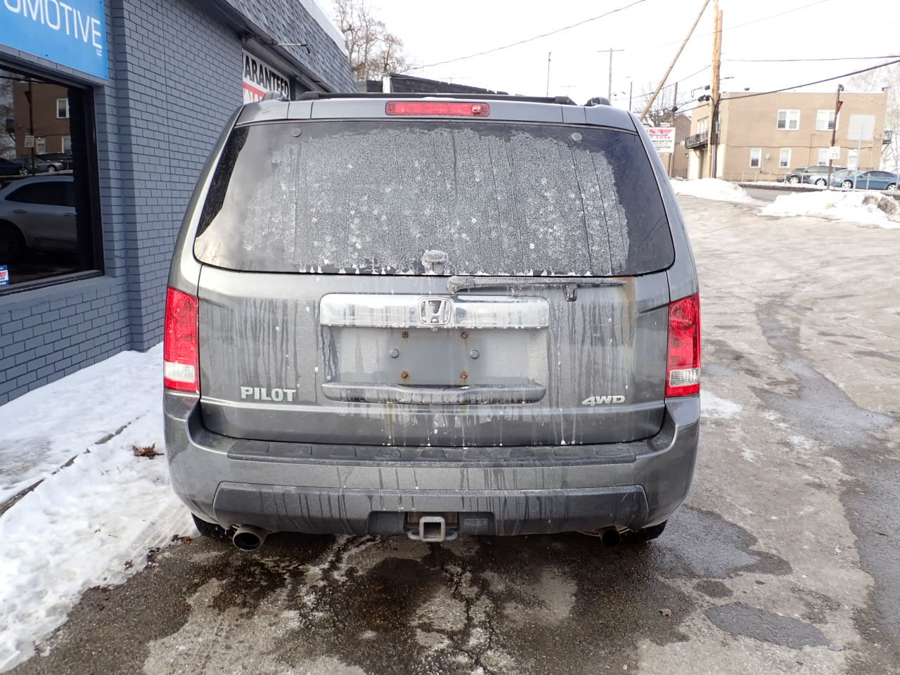 Honda Pilot EX-L 4WD 5-Spd AT with DVD 2011