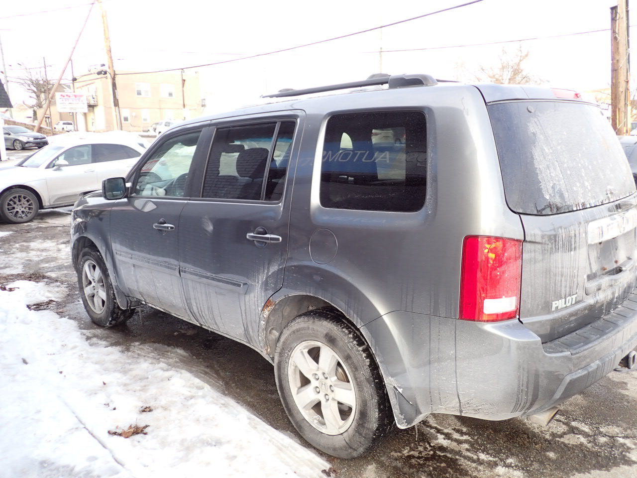 Honda Pilot EX-L 4WD 5-Spd AT with DVD 2011