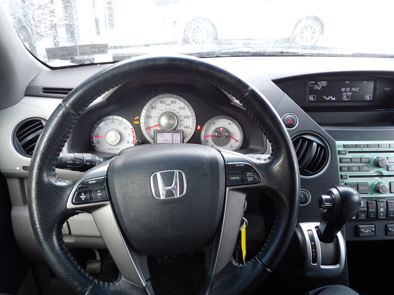 Honda Pilot EX-L 4WD 5-Spd AT with DVD 2011