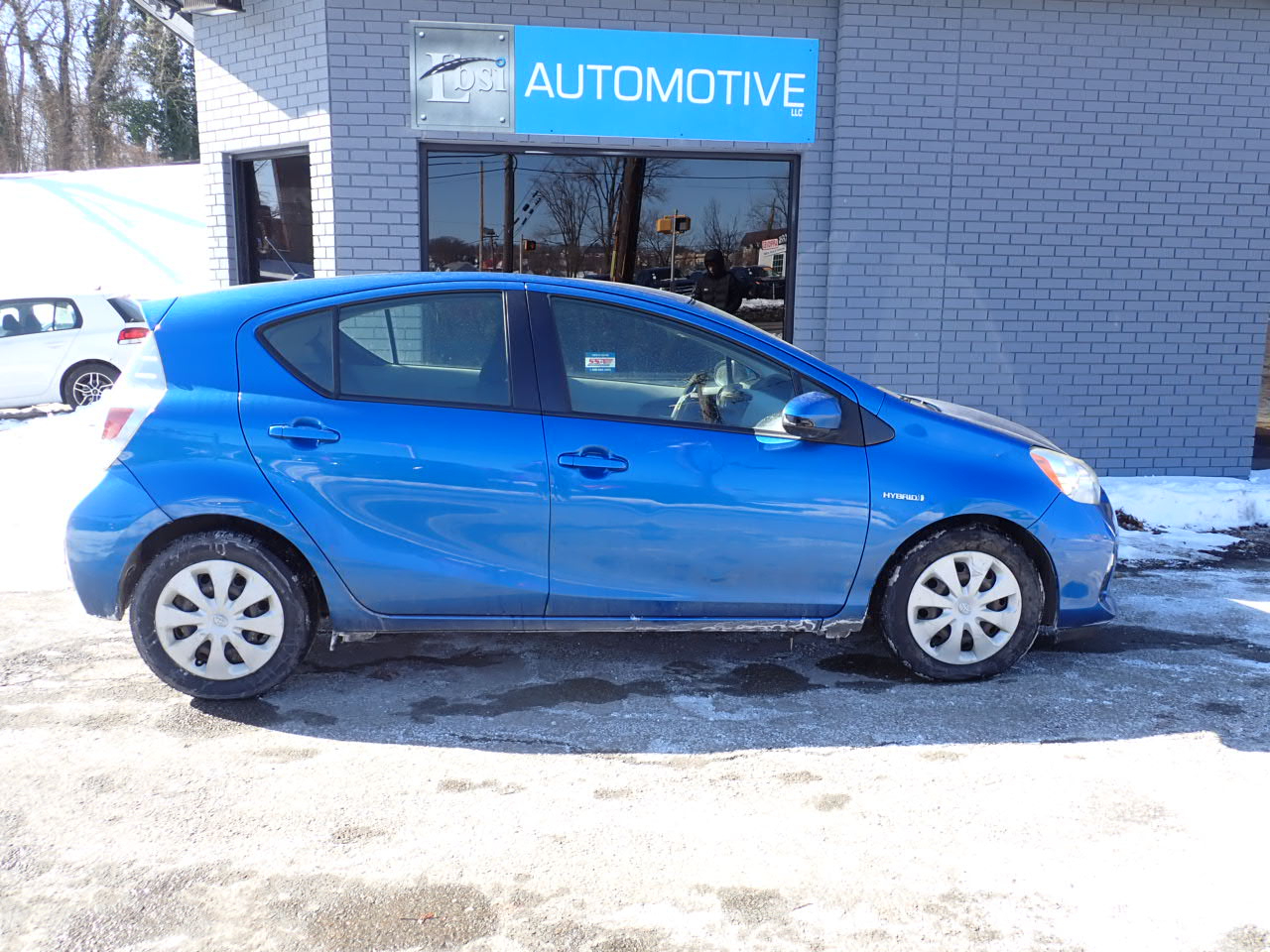 Toyota Prius c One 2012