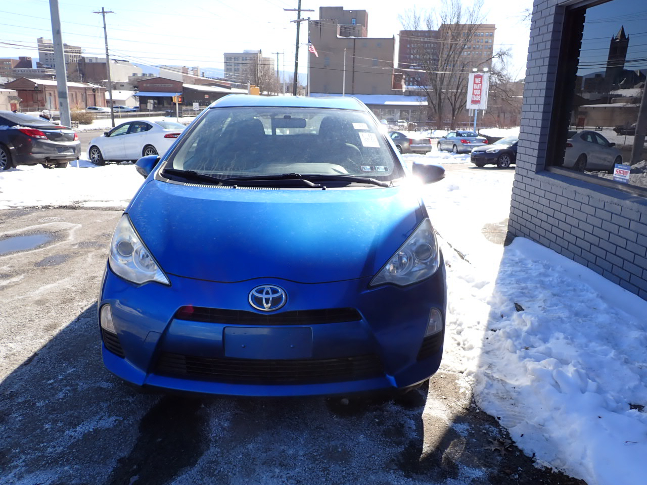 Toyota Prius c One 2012