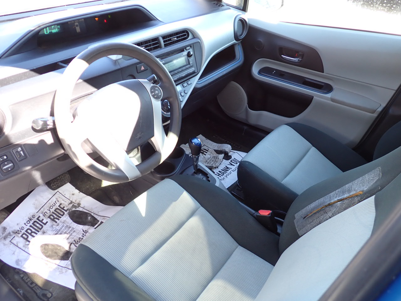 Toyota Prius c One 2012