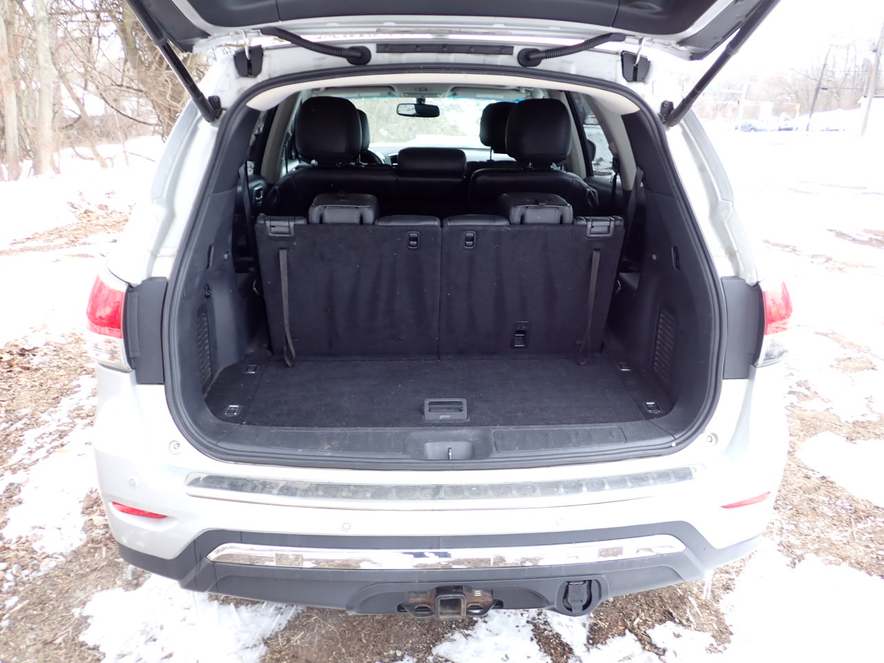 Nissan Pathfinder SV 4WD 2015