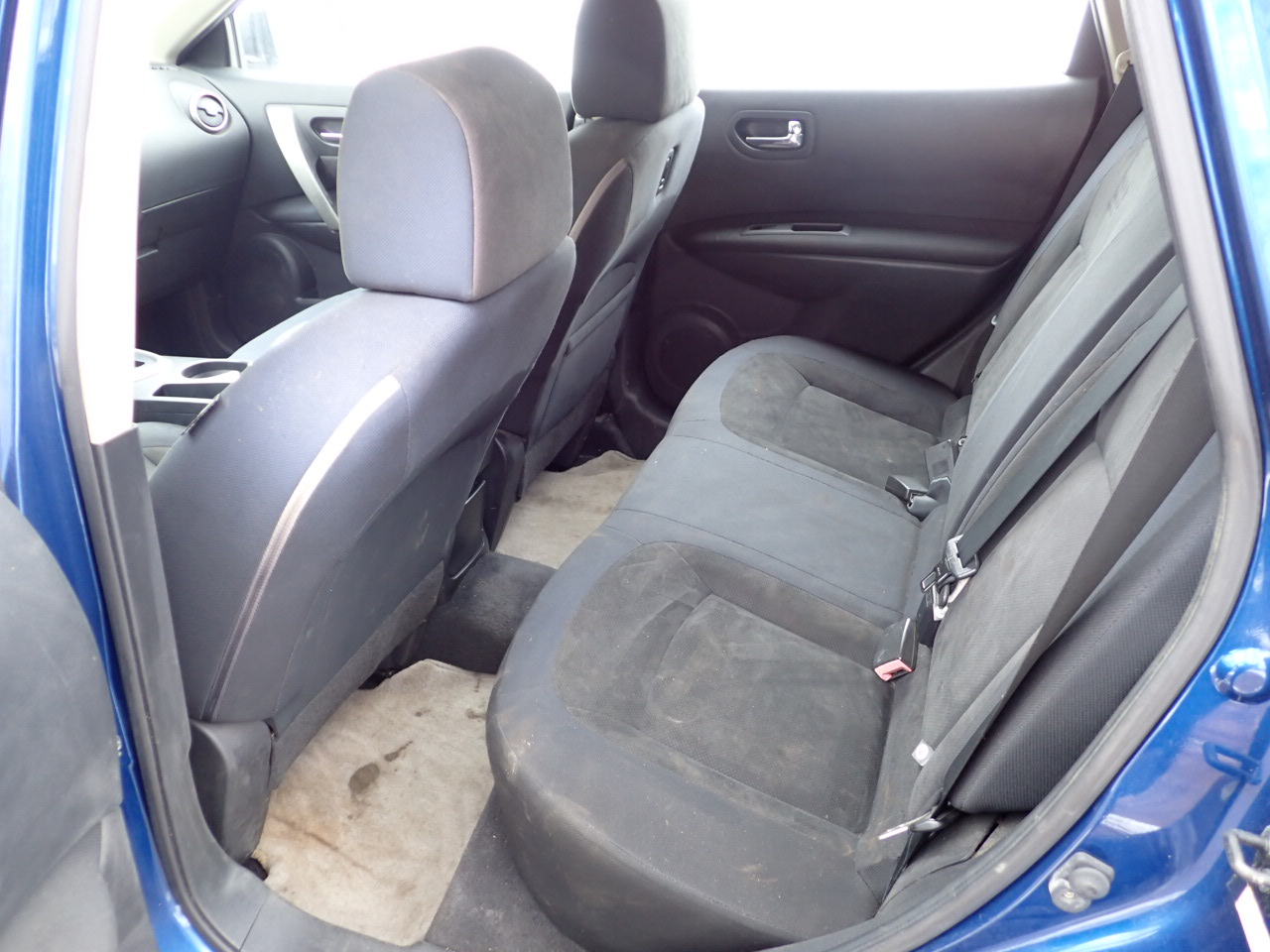 Nissan Rogue S AWD 2008