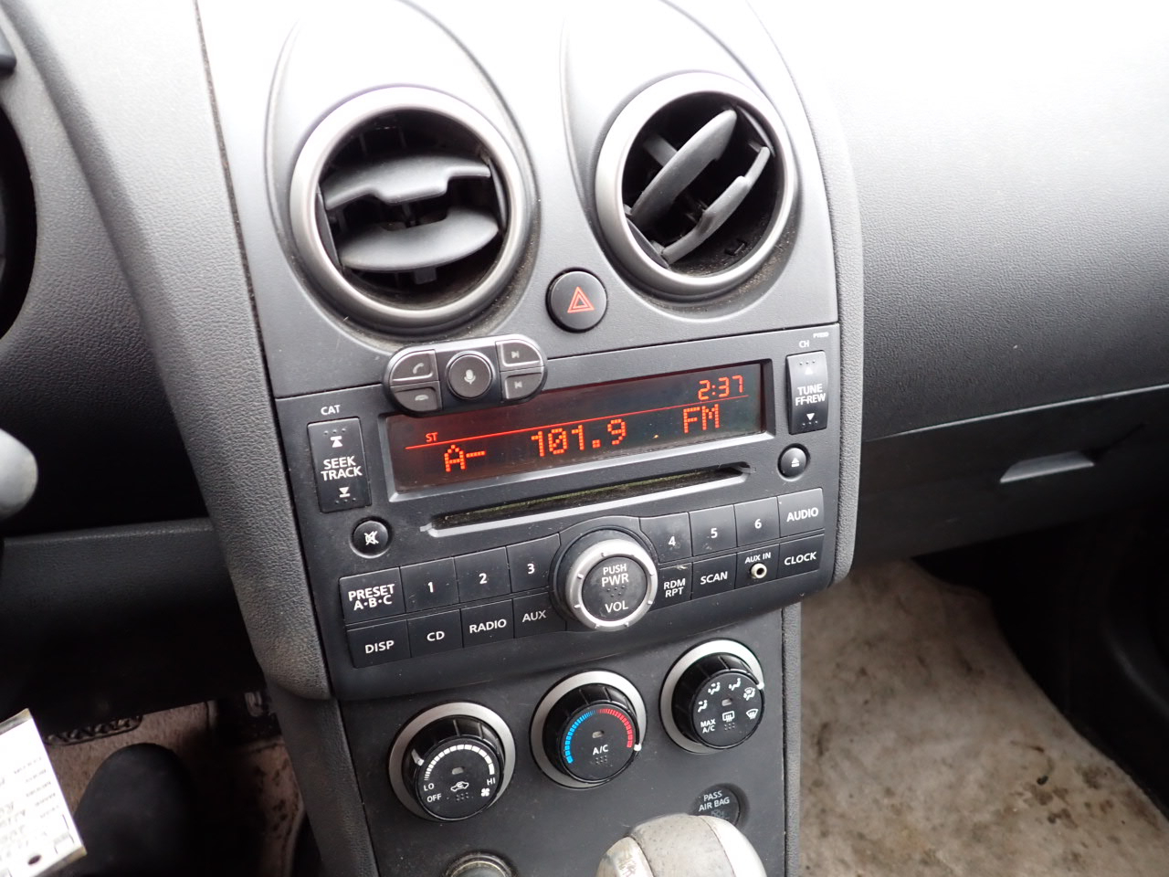 Nissan Rogue S AWD 2008