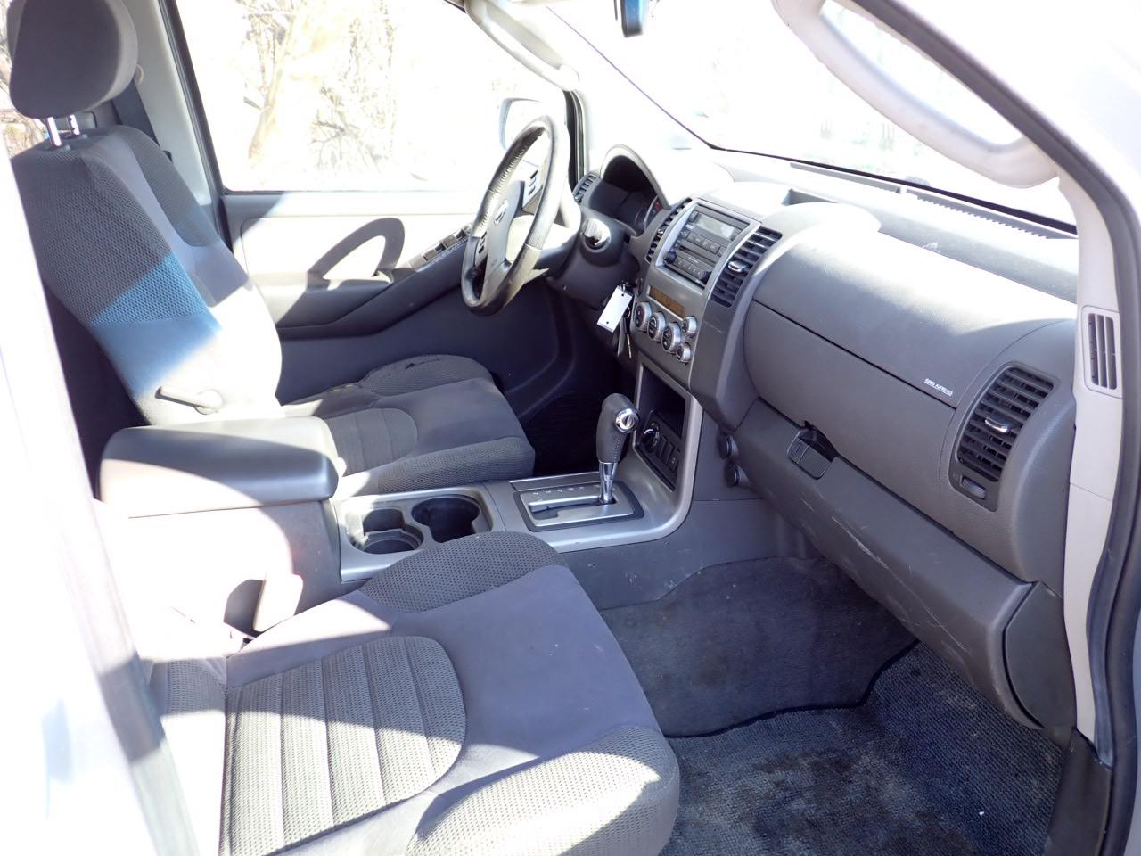 Nissan Pathfinder LE 4WD 2006