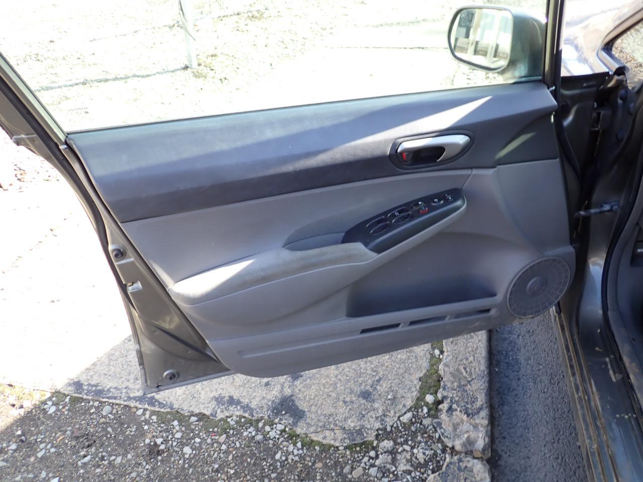 Honda Civic LX Sedan AT 2006