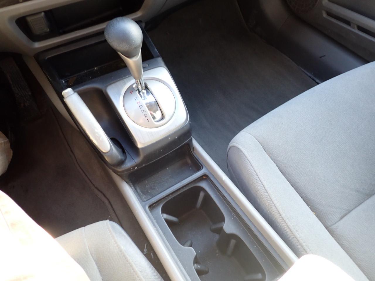 Honda Civic LX Sedan AT 2006