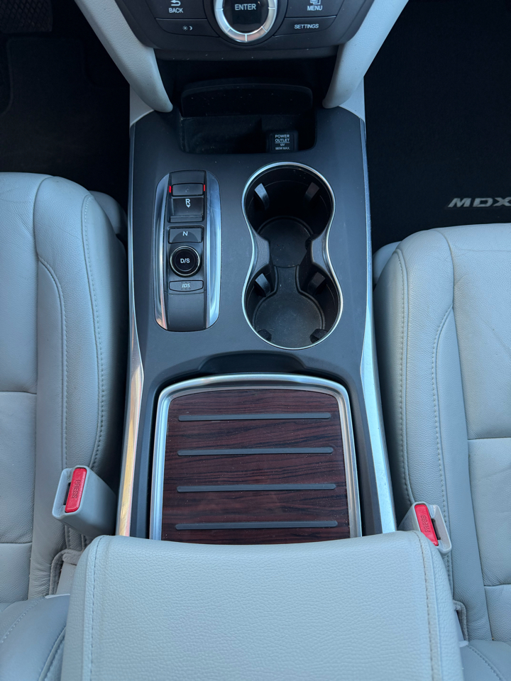 Acura MDX SH-AWD 9-Spd AT w/Tech Package 2016