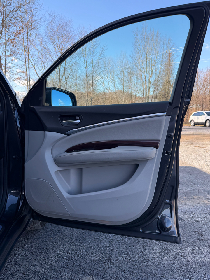 Acura MDX SH-AWD 9-Spd AT w/Tech Package 2016