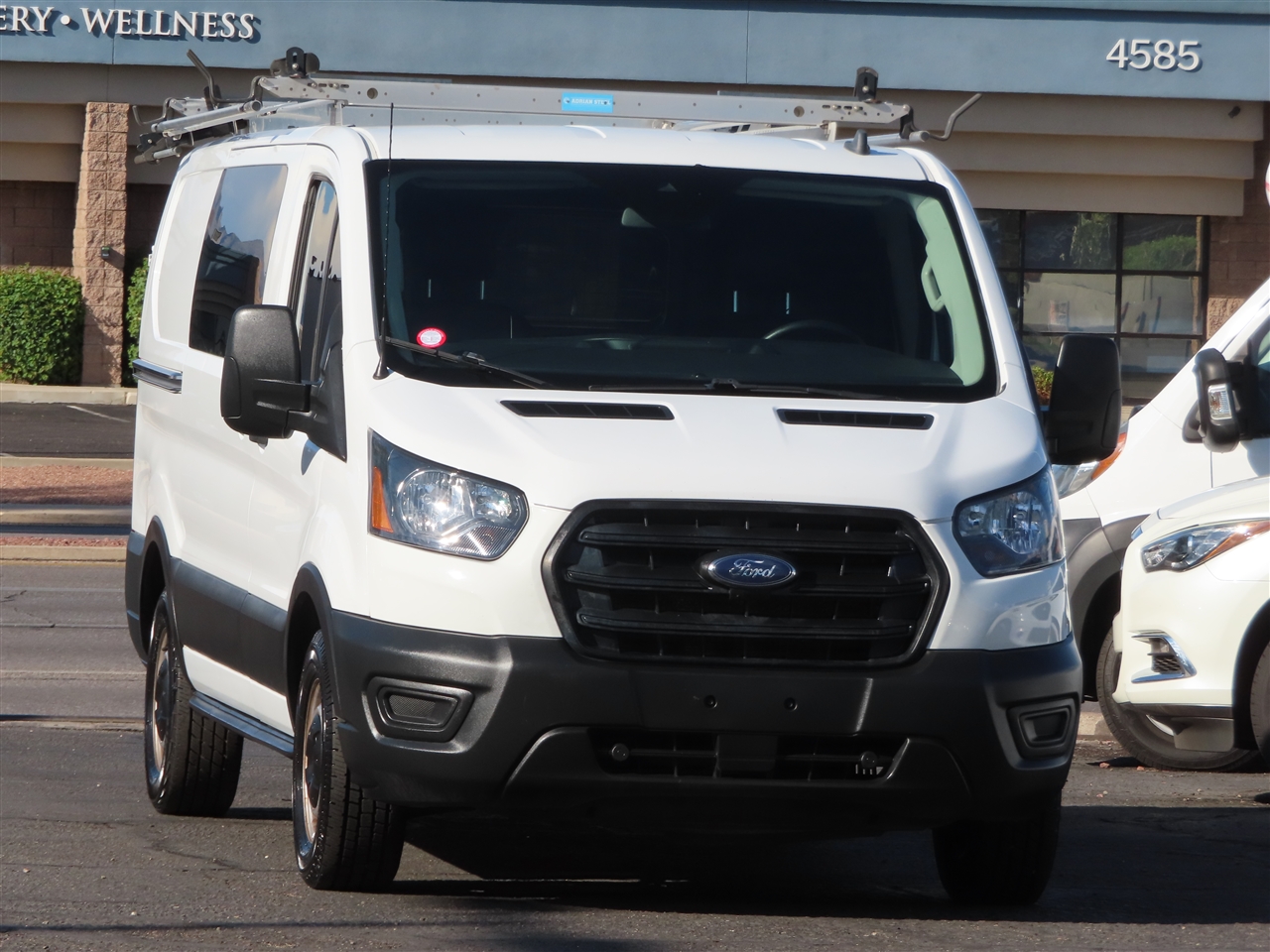 2021 Ford Transit T-150 130 Low Rf 8670 GVWR RWD
