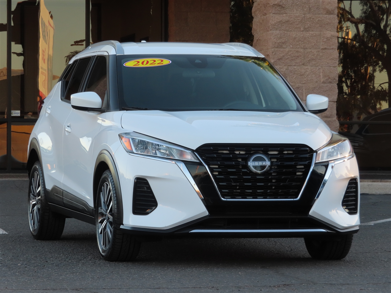 2022 Nissan Kicks SV