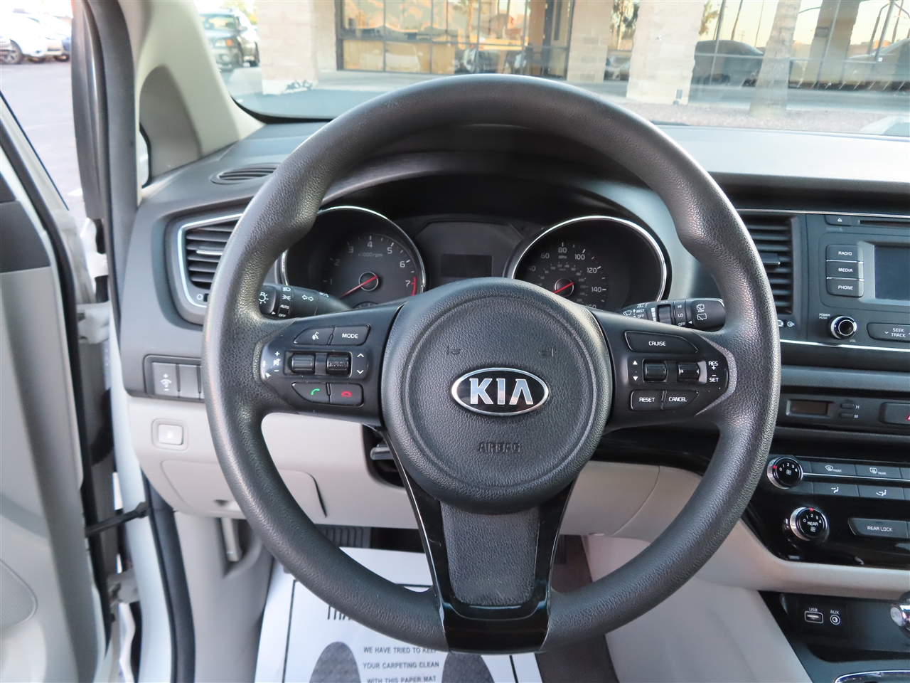 Kia Sedona  2017