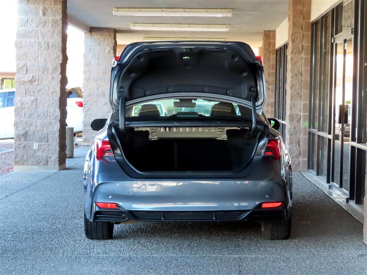 Toyota Avalon Hybrid  2020
