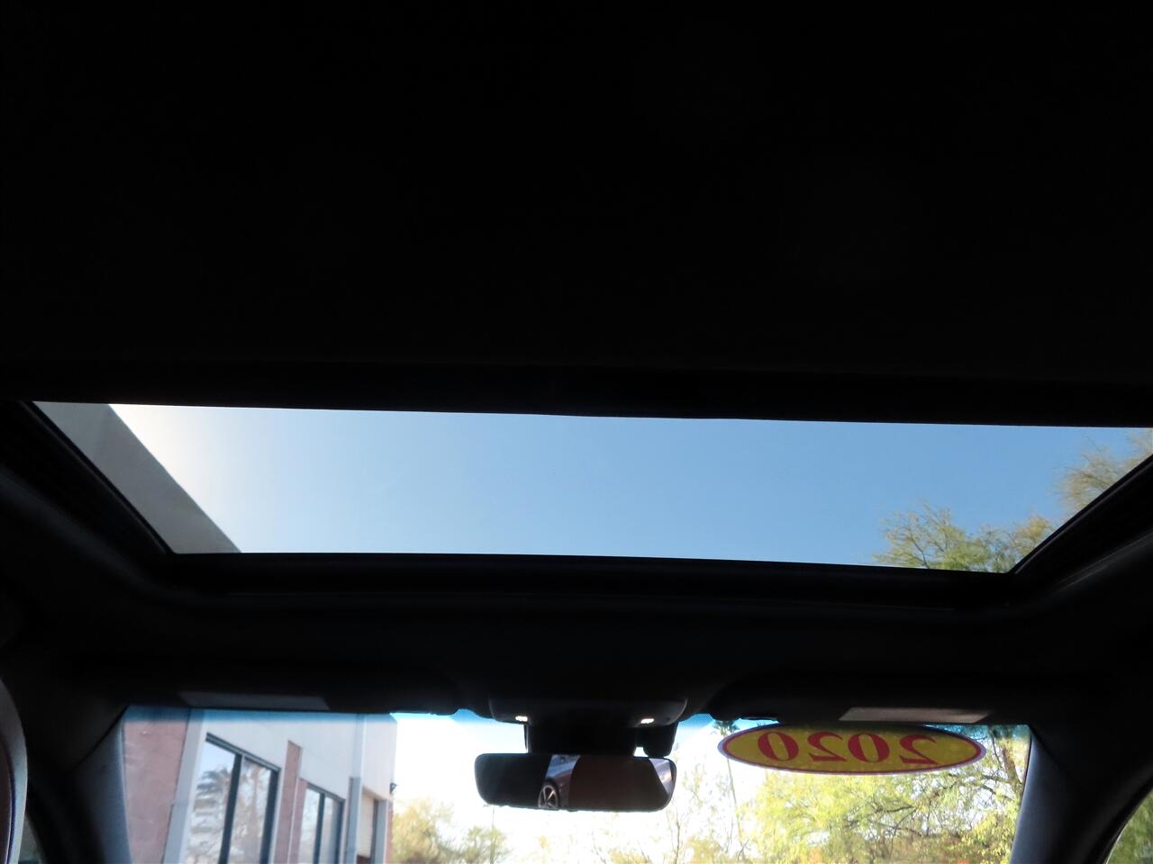 Toyota Avalon Hybrid  2020