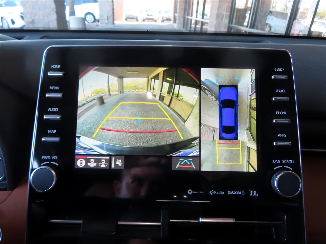 Toyota Avalon Hybrid  2020