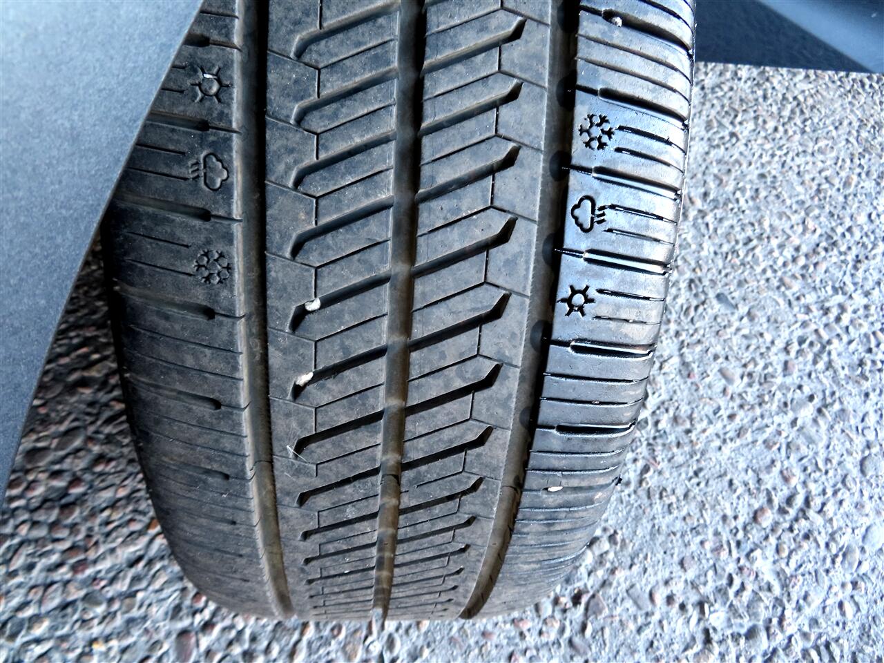 Toyota Avalon Hybrid  2020