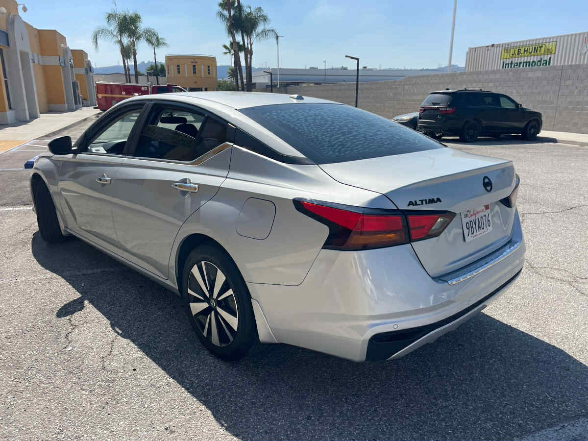 Nissan Altima 2.5 SV 2022