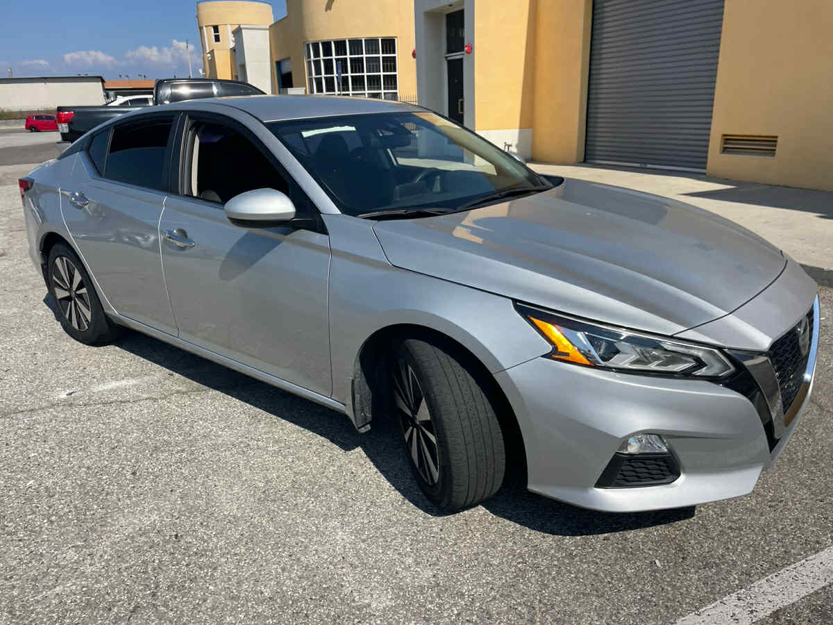 Nissan Altima 2.5 SV 2022
