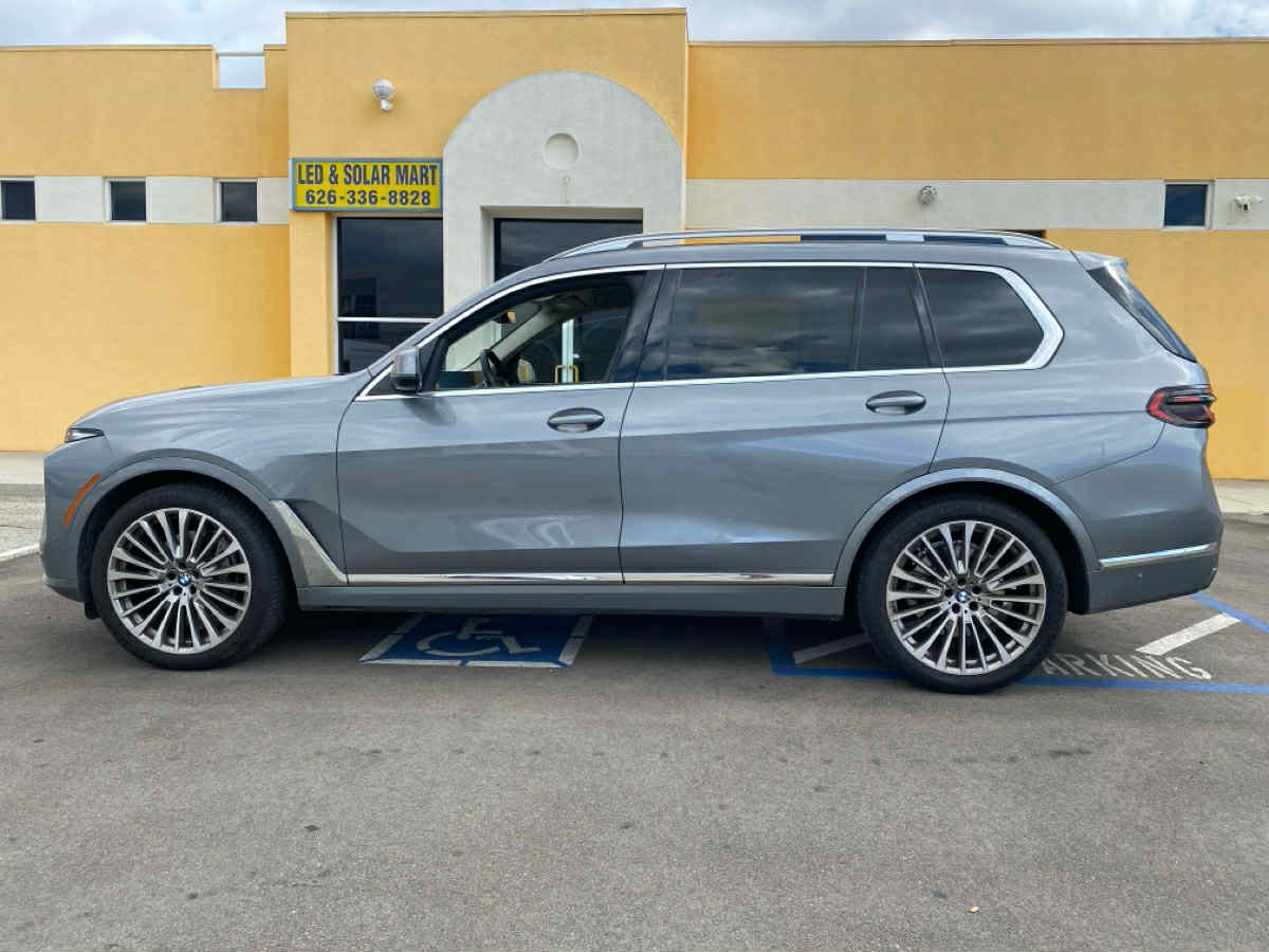 BMW X7 xDrive40i 2023