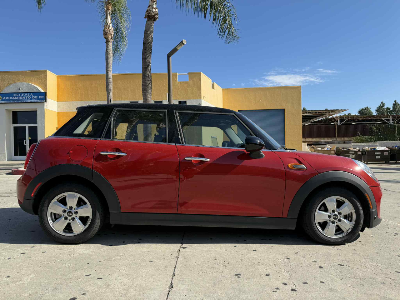 MINI Cooper 4-Door 2017