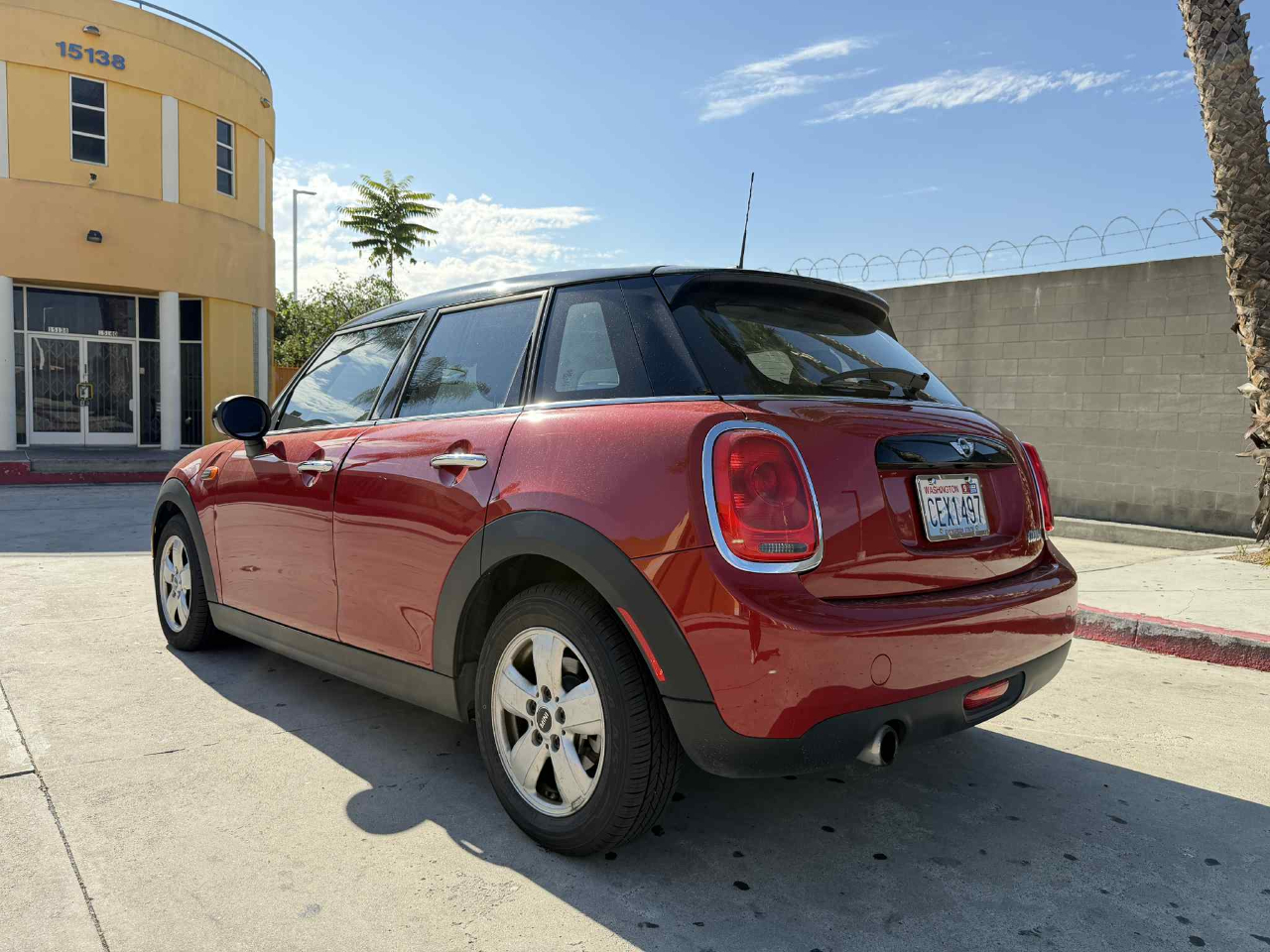 MINI Cooper 4-Door 2017