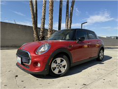 2017 MINI Cooper  2017 MINI Cooper