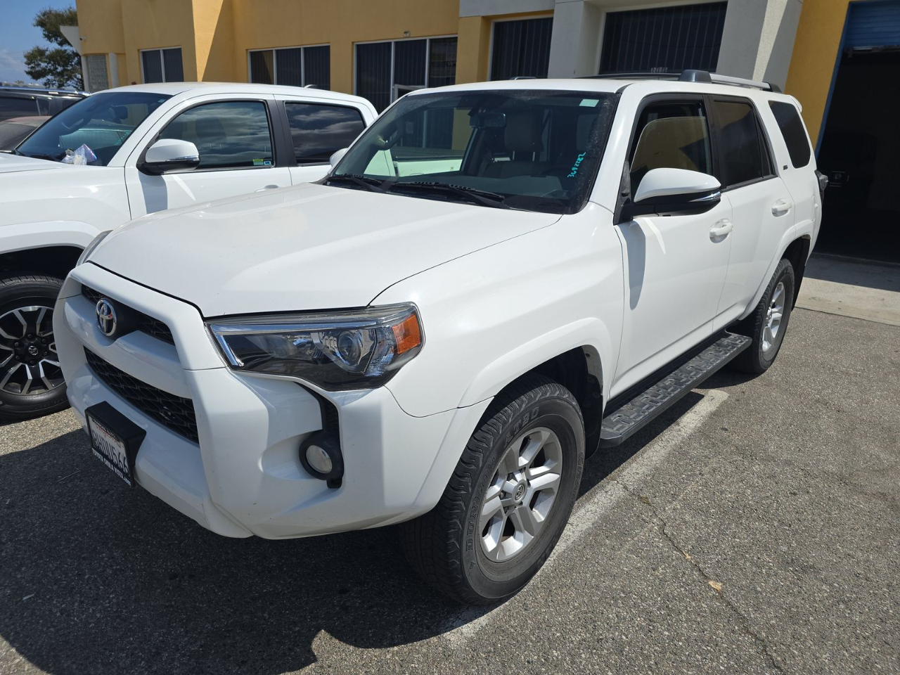 Toyota 4Runner SR5 4WD 2019