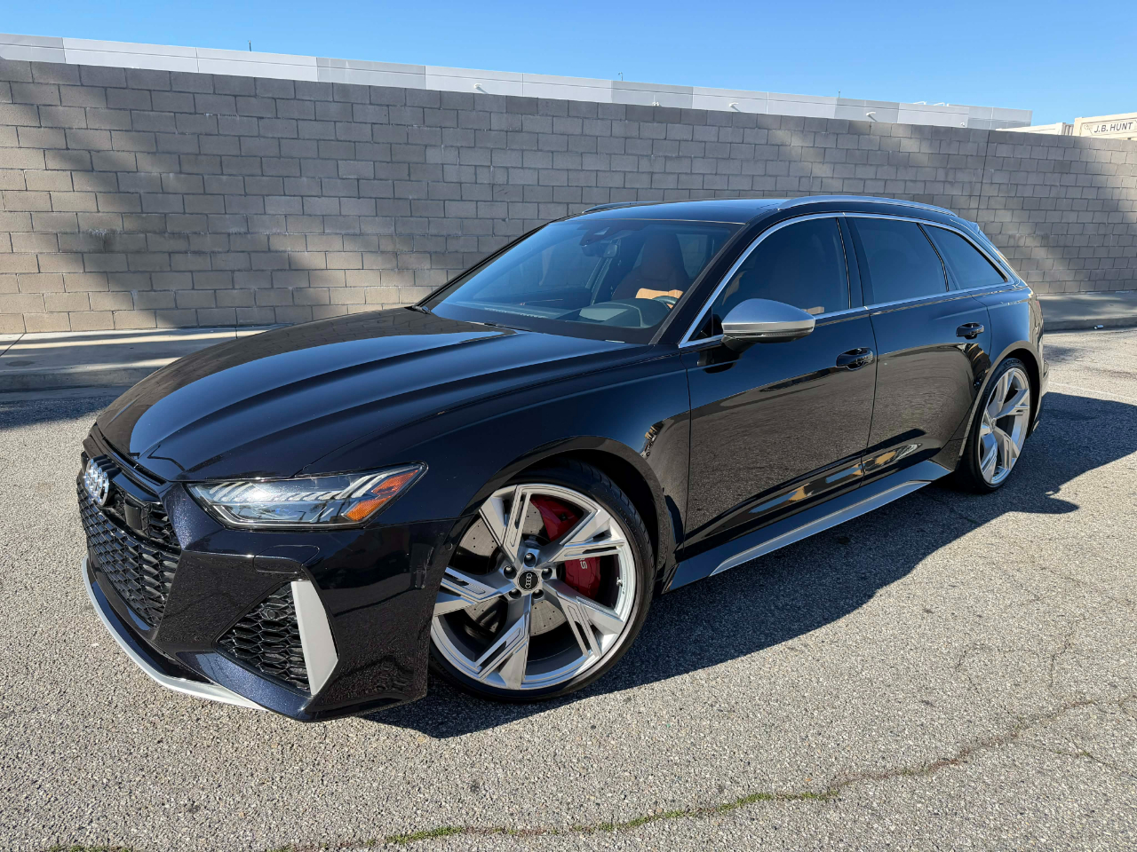 2021 Audi RS 6 Avant Base's photo