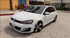 2017 Volkswagen Golf GTI 