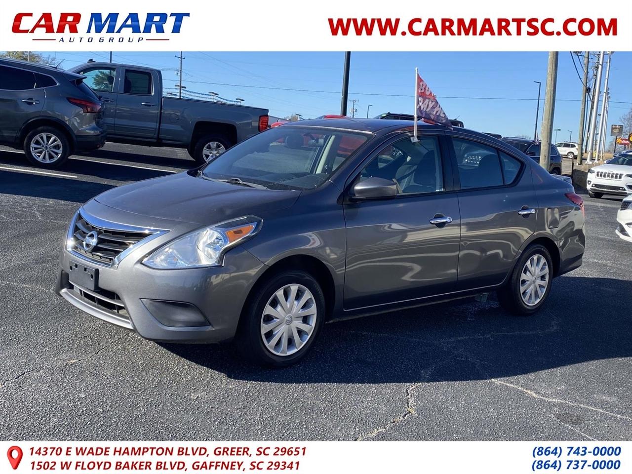 Nissan Versa  2017