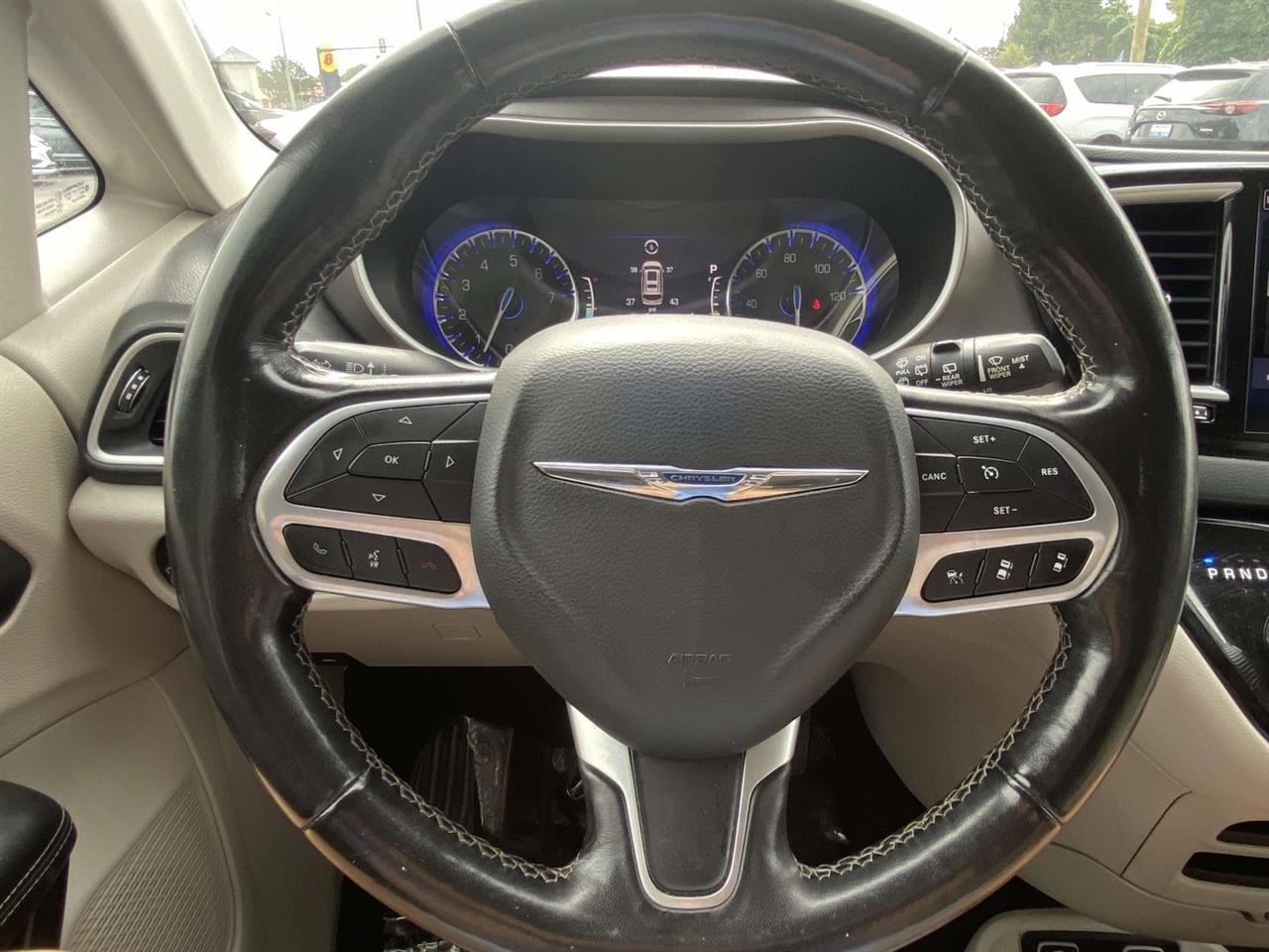 Chrysler Pacifica  2021