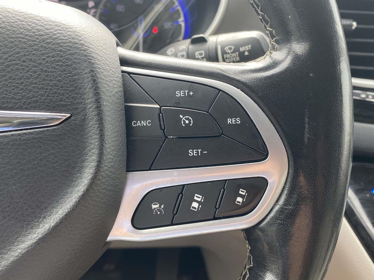 Chrysler Pacifica  2021