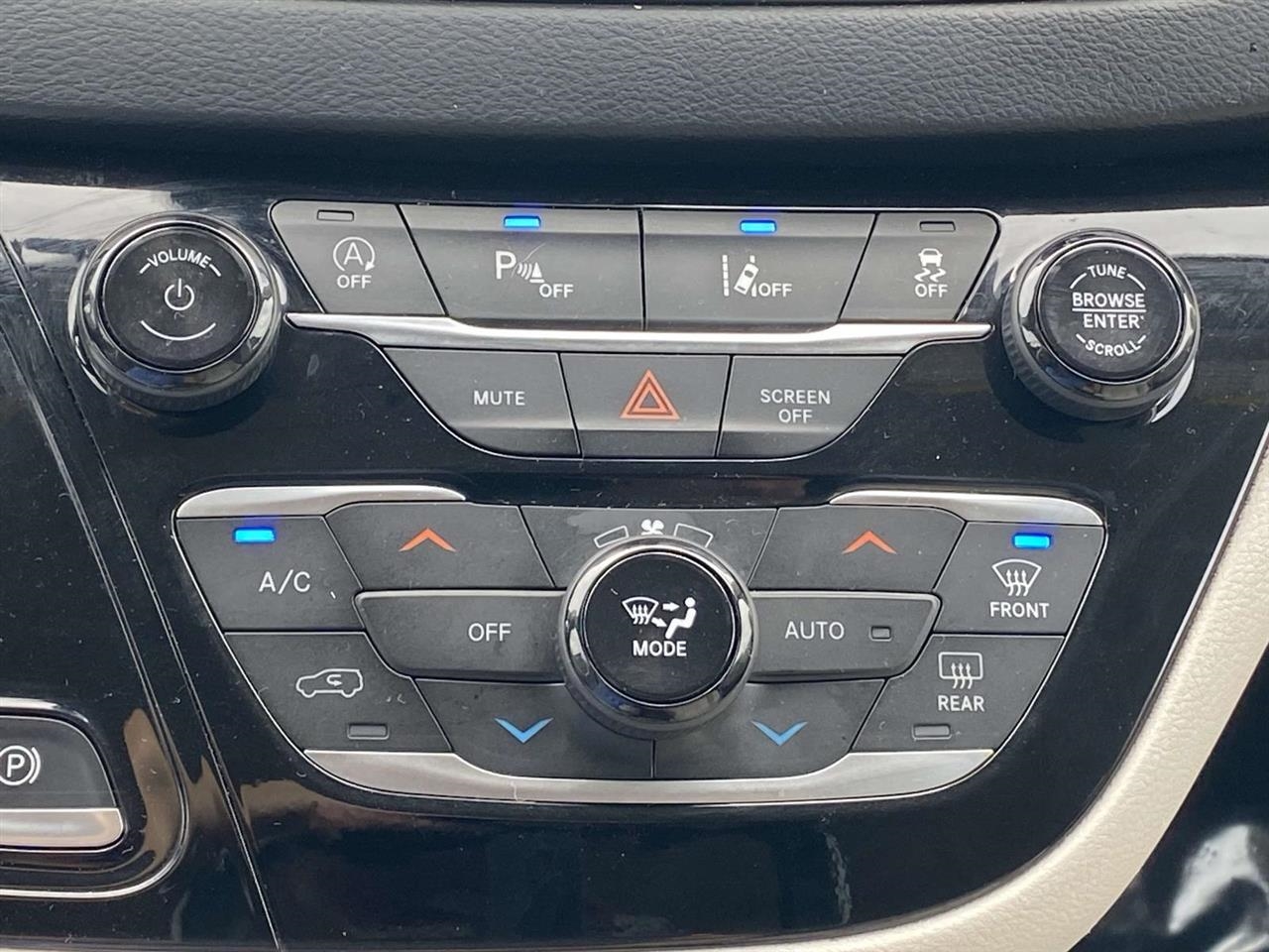 Chrysler Pacifica  2021