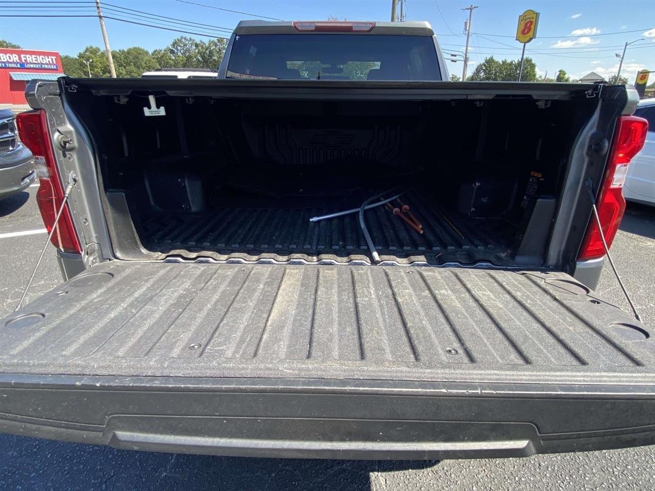 Chevrolet Silverado 1500  2021