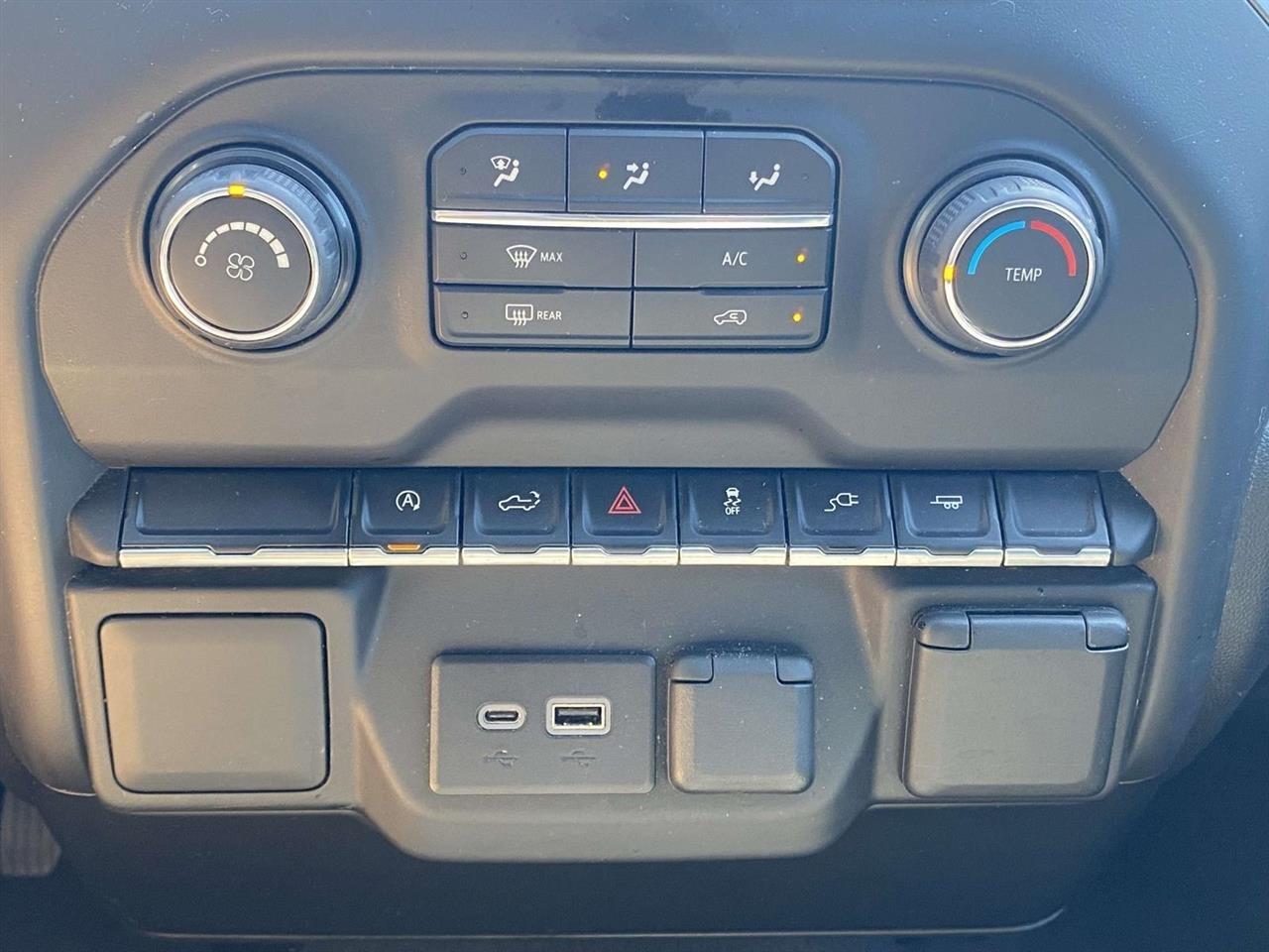 Chevrolet Silverado 1500  2021