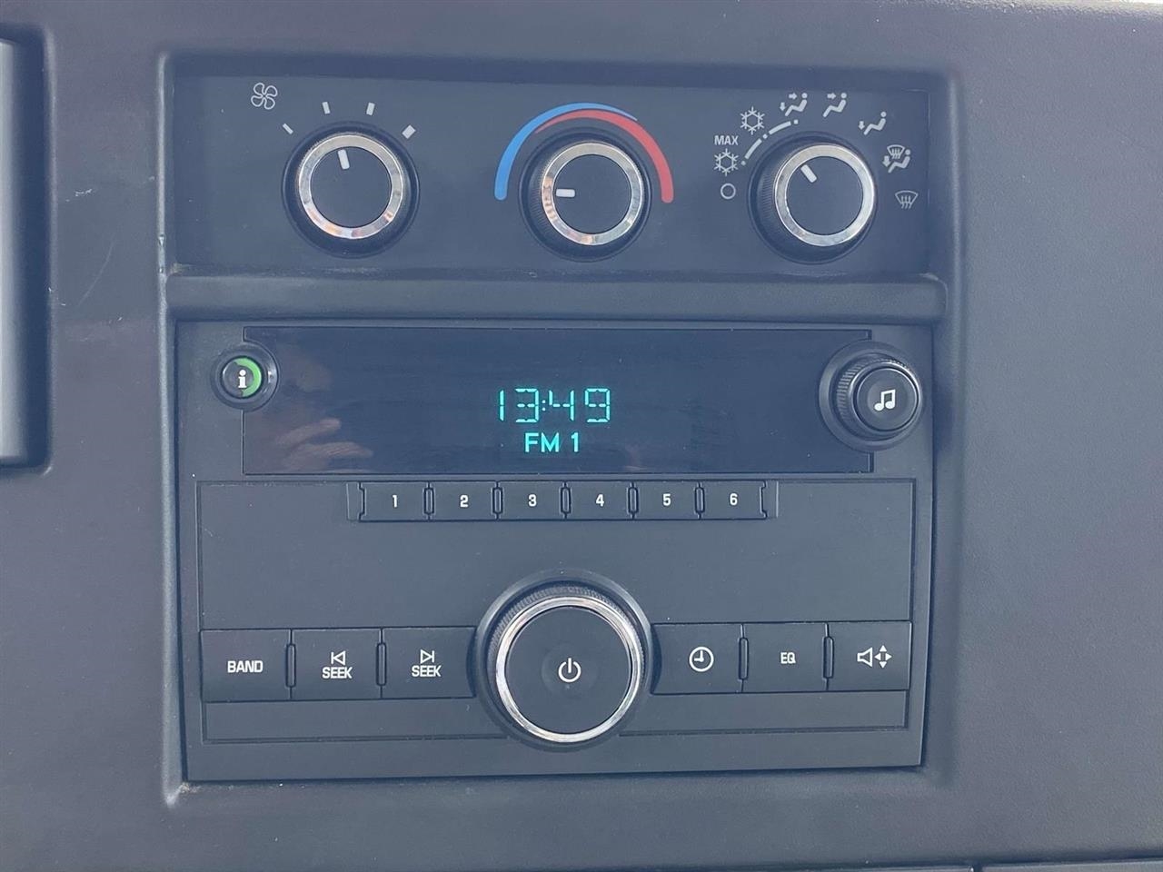 Chevrolet Express  2013