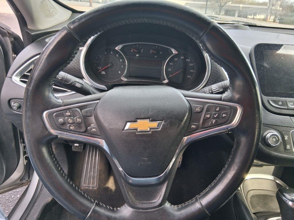 Chevrolet Malibu  2017