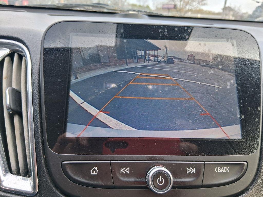 Chevrolet Malibu  2017