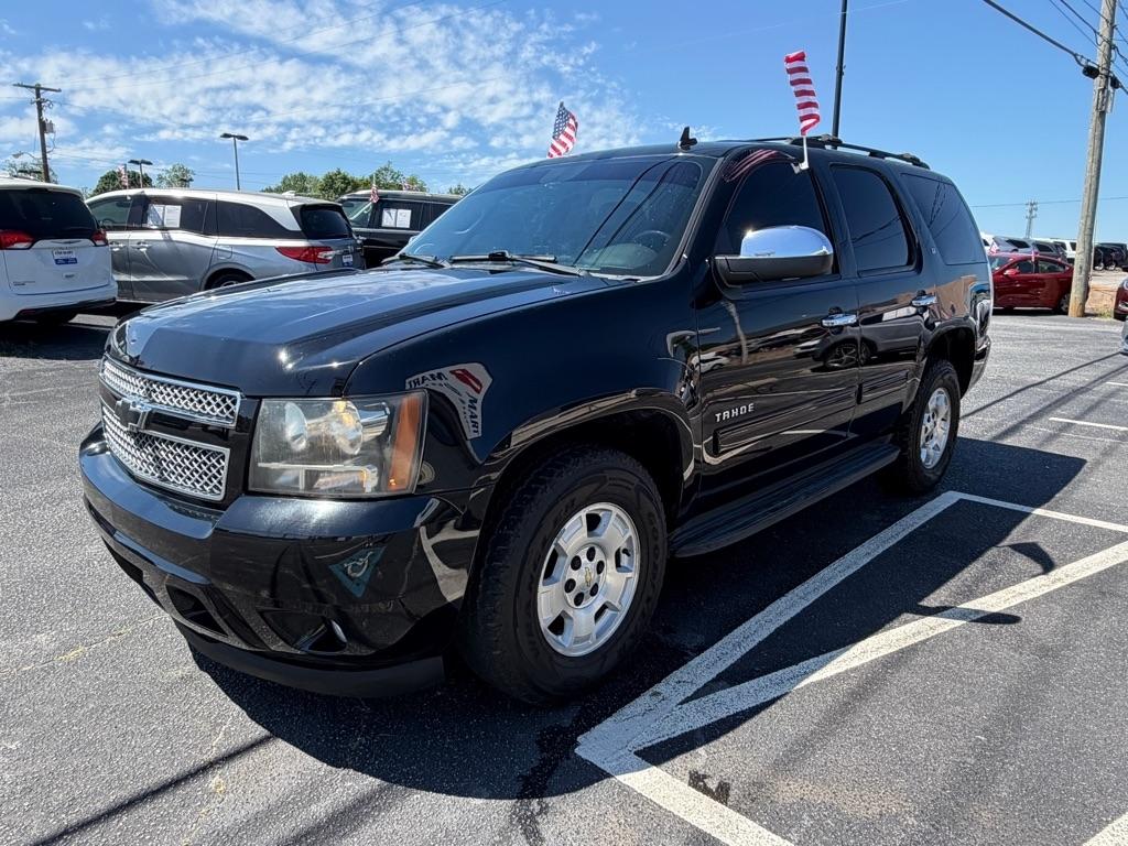 Chevrolet Tahoe  2013