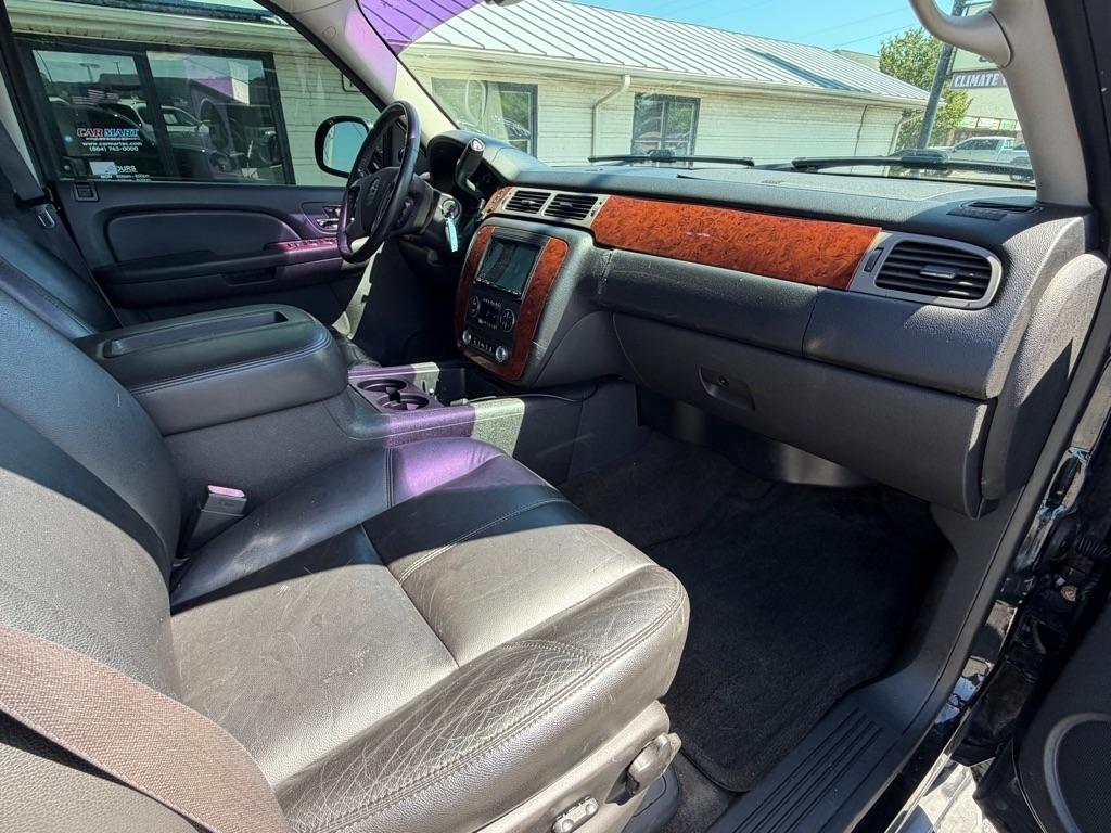 Chevrolet Tahoe  2013