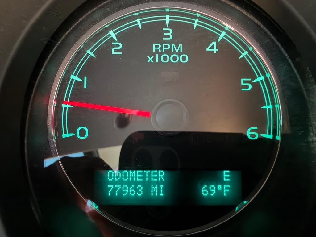 Chevrolet Tahoe  2013