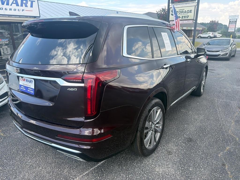 Cadillac XT6  2021