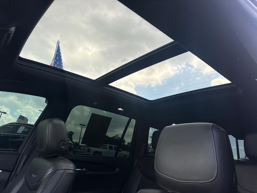 Cadillac XT6  2021