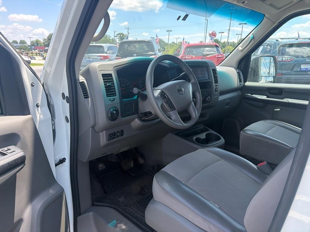 Nissan NV Cargo  2021