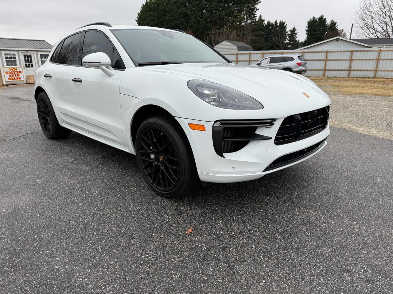 Porsche Macan Turbo 2021