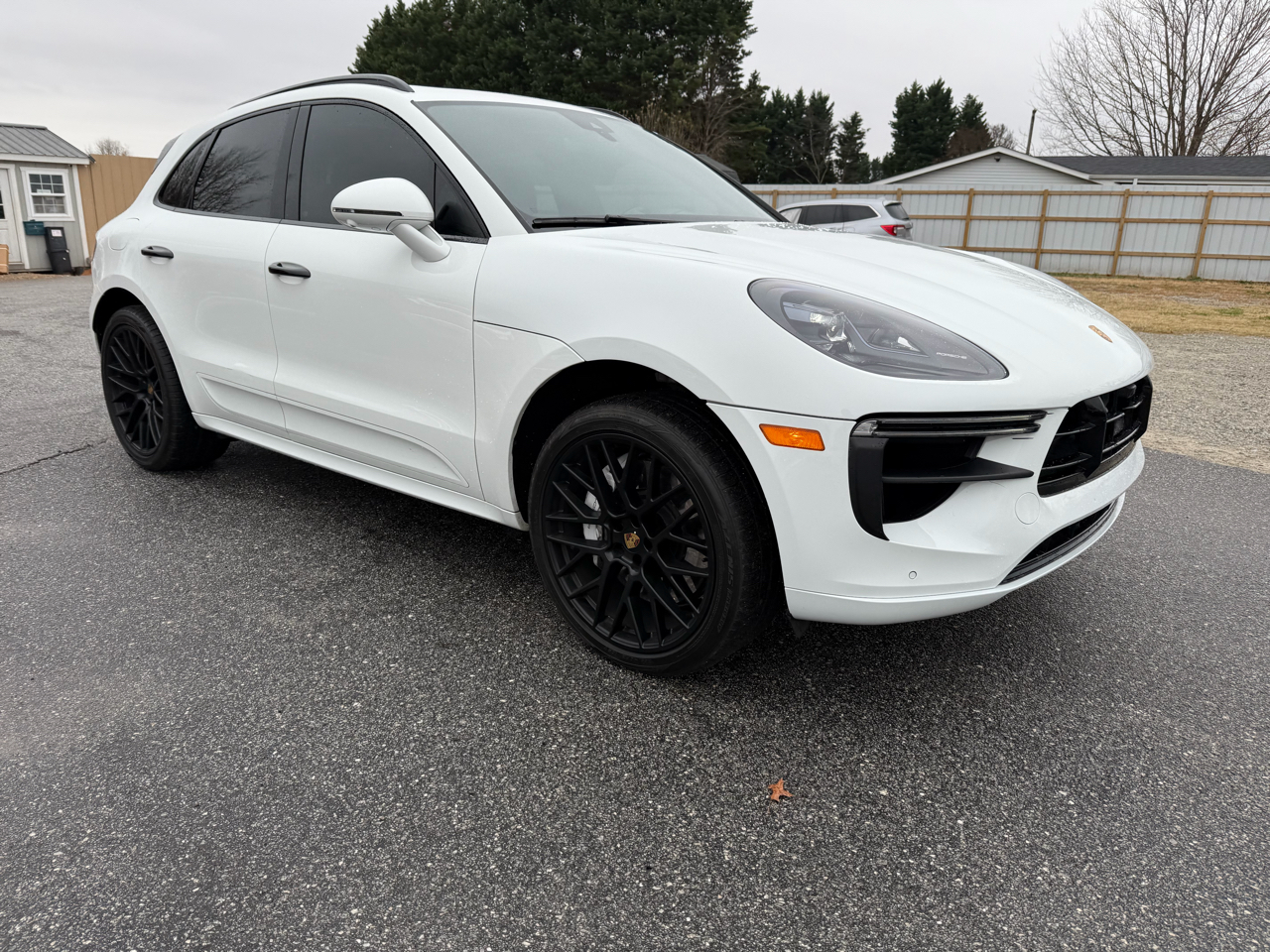Porsche Macan Turbo 2021
