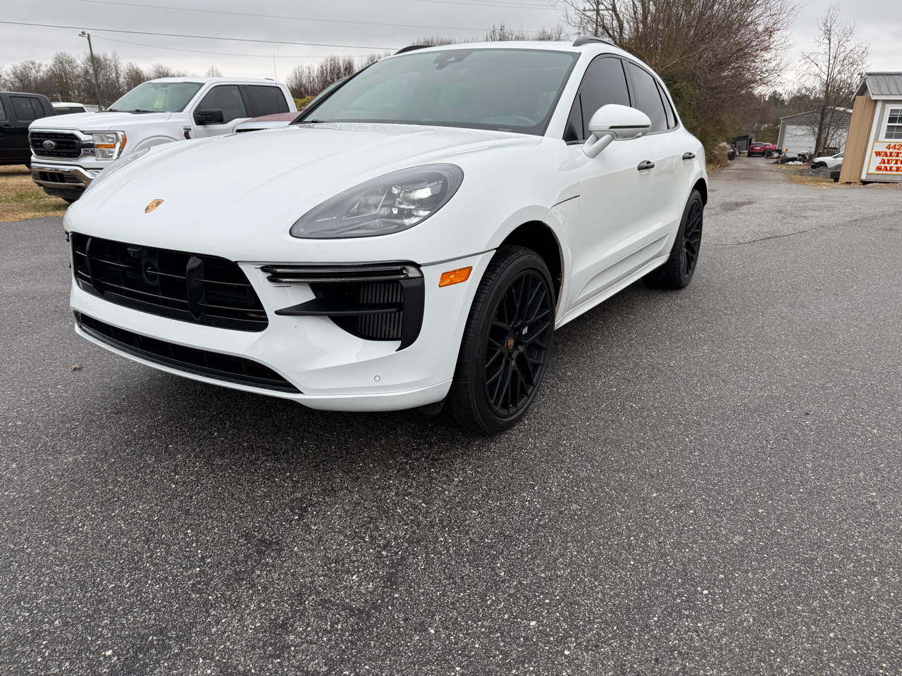 Porsche Macan Turbo 2021