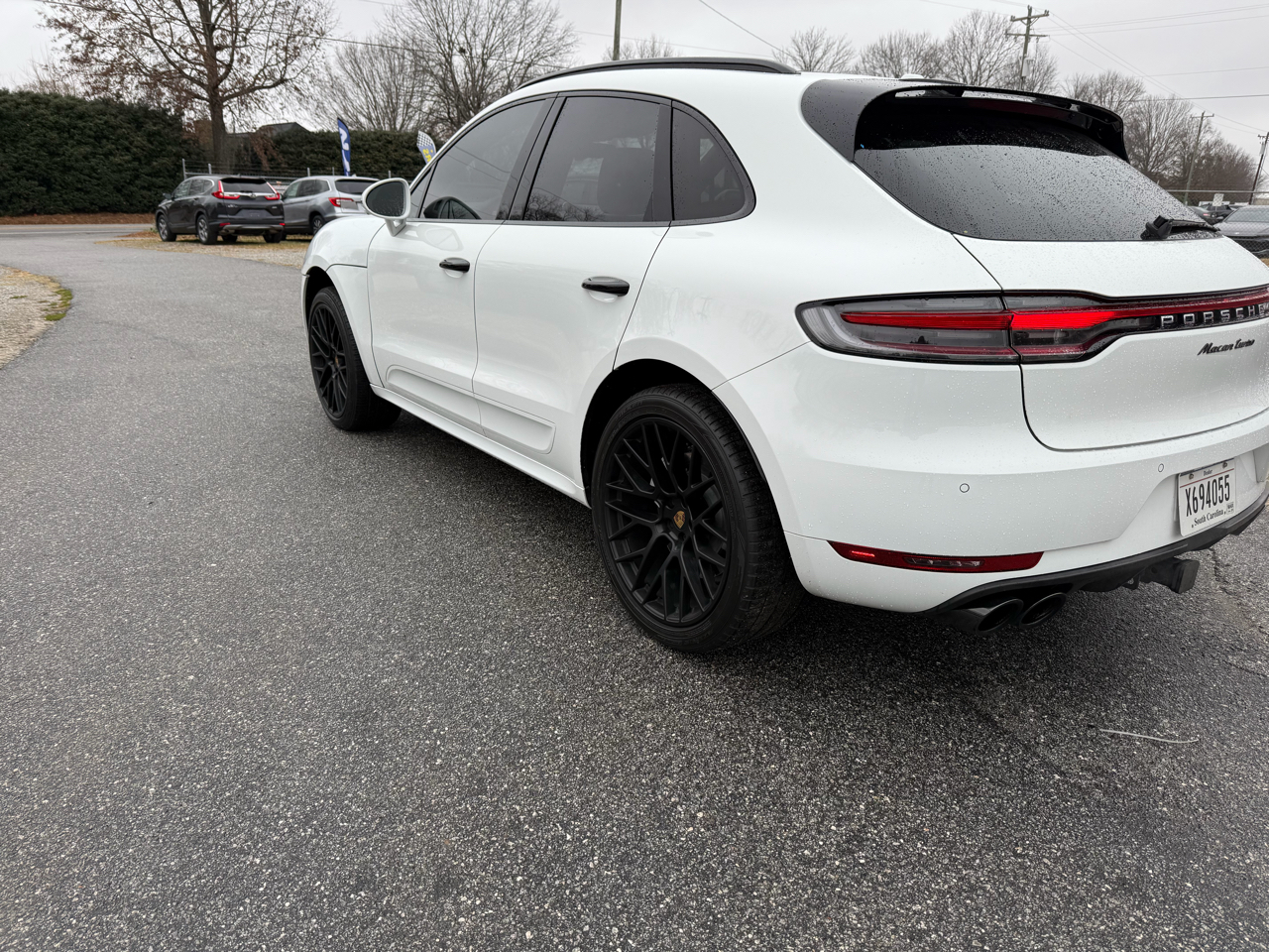 Porsche Macan Turbo 2021