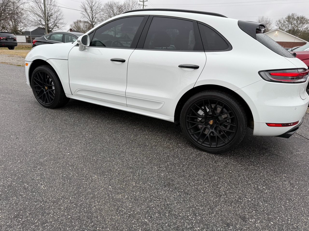Porsche Macan Turbo 2021